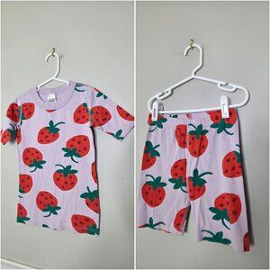 HANNA ANDERSSON Strawberry Print Short Pajamas